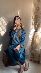 Pocket Sequence Embroidery 2-Piece Suit