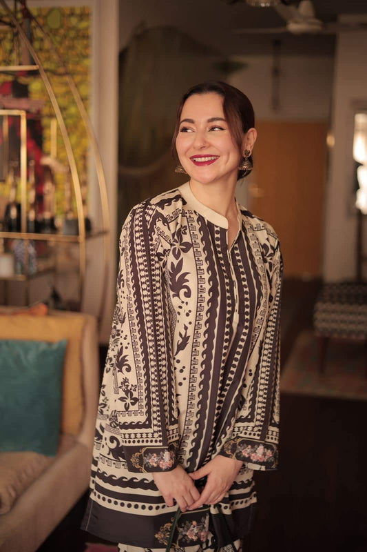 Hania Amir 2-Piece Suit –