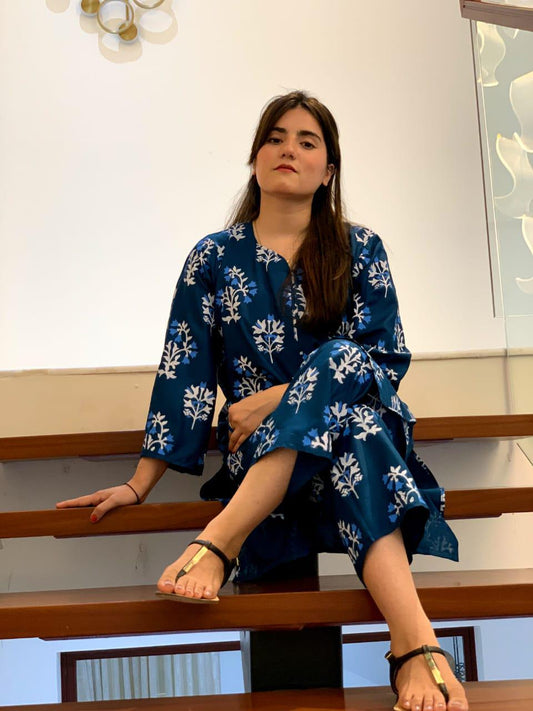 Iqra Kanwal Design 2-Piece Suit – A Statement of Grace & Elegance