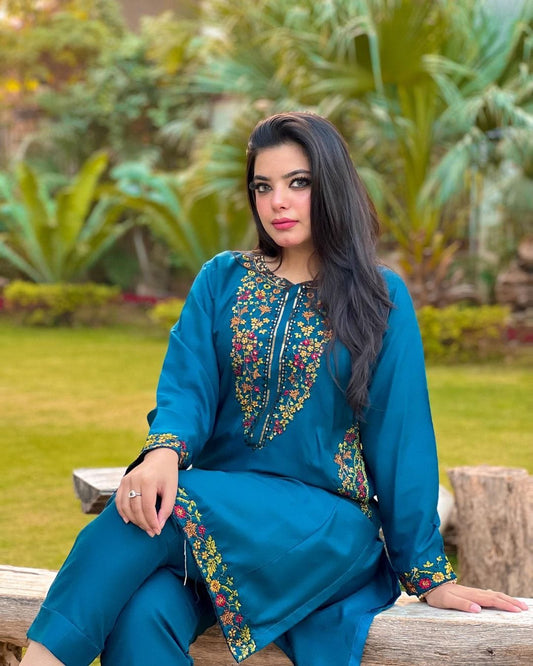 Pocket Sequence Embroidery 2-Piece Suit –